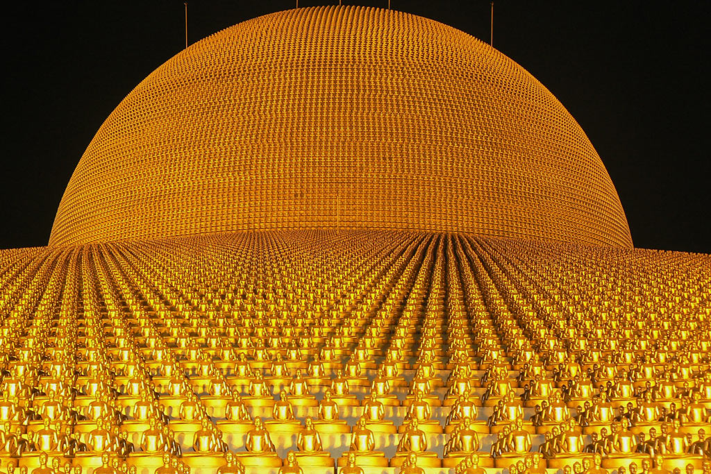 wat-phra-dhammakaya-02