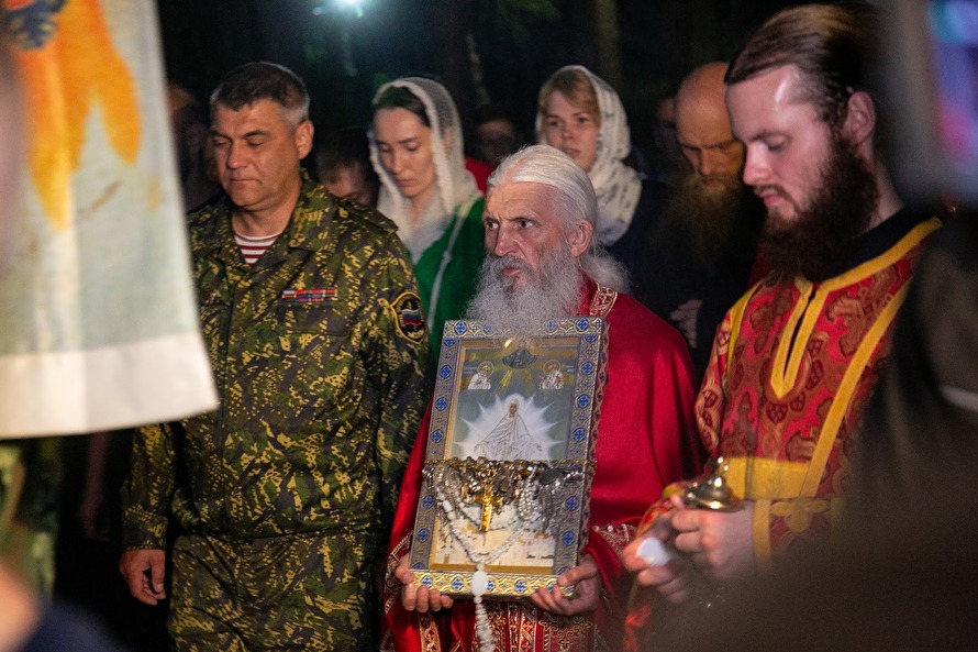 «Иисус — еврей! Не смешно ли?» Сергия, Сергий, крестный, только, епархии, человек, «Царские, крестного, монастыре, Маслов, Ганиной, сегодня, чтобы, ХраманаКрови, царской, монастыря, благодать, семьи, перед, Znakcom