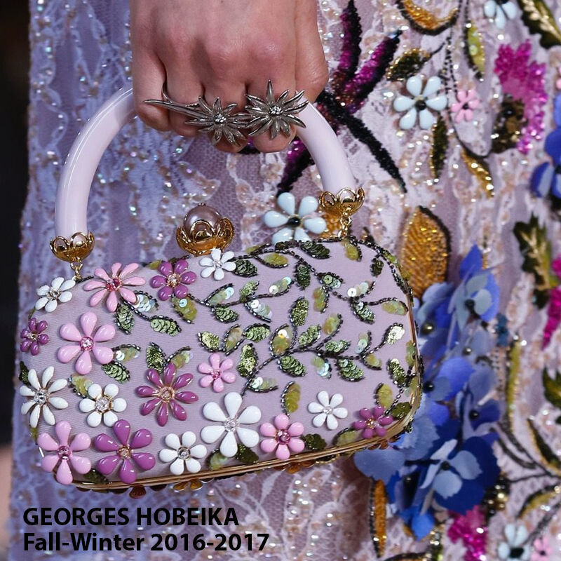 Сумочки с вышивкой от Georges Hobeika крупными, женственности, дизайнера, коллекции, бисера, пайеток, можно, выполнены, сумочки, аксессуар, ручек, цветочные, фермуаре, “Платьесад», фурнитурой, весналето, стразВ, чашечек, форме, узоры