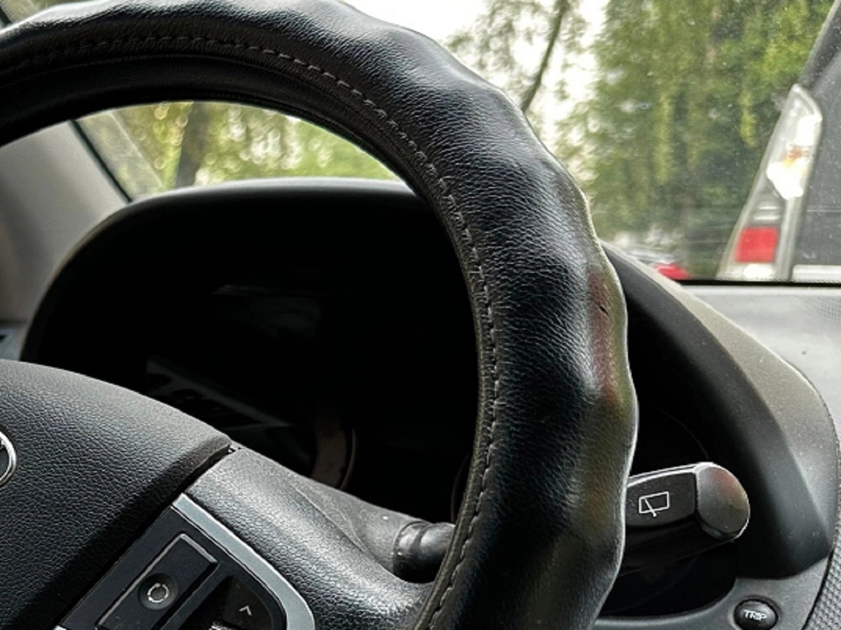 В Саратове сотрудники автосалонов обманули клиентов на 31 млн рублей