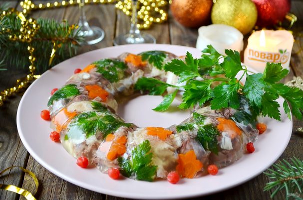 Новогодняя ностальгия! 7 блюд, которые не покидают новогодний стол с советских времен выложите, можно, салат, морковь, натрите, перец,  — По, очистите, приготовить, добавьте, чтобы, терке, После, нарежьте, майонезом, вкусу, кубиками, масло, картофель, минут
