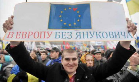 Летнее обострение: Все украинцы – бандеровцы... и Крым