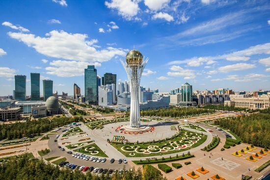 Астана - красивый город, любимая "игрушка" Назарбаева