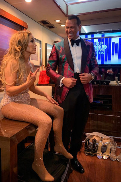 Почему в сети раскритиковали выступление Дженнифер Лопес на 