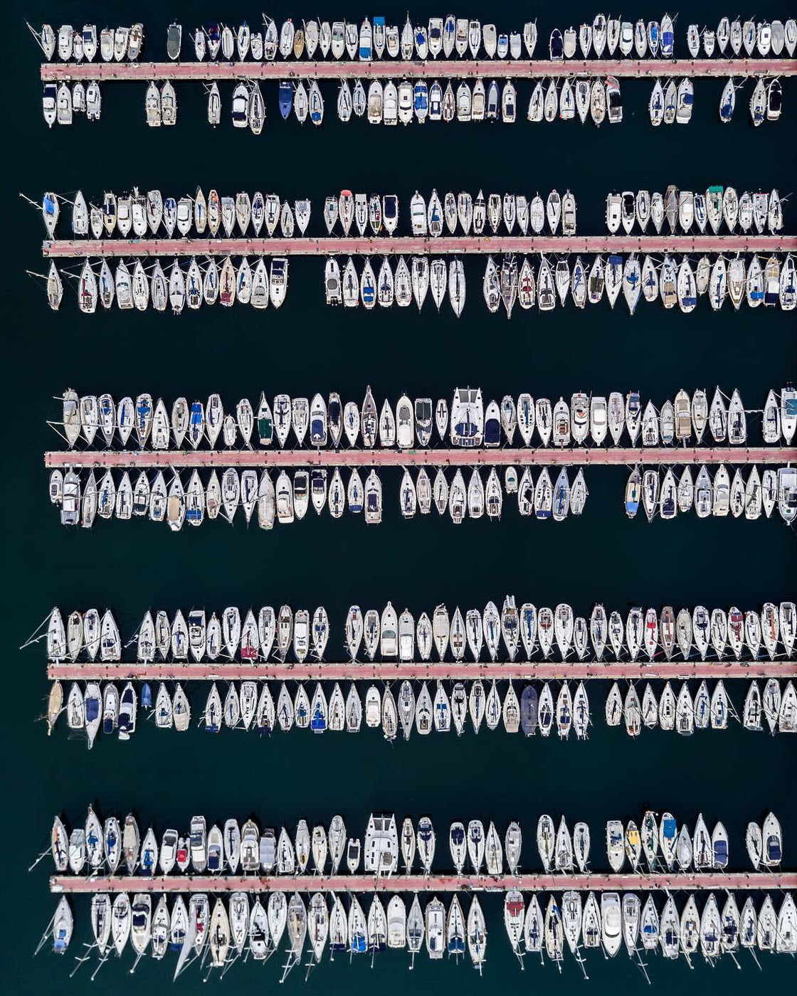 Потрясающие кадры, снятые при помощи дронов Потрясающие кадры, снятые при помощи дронов жизнь