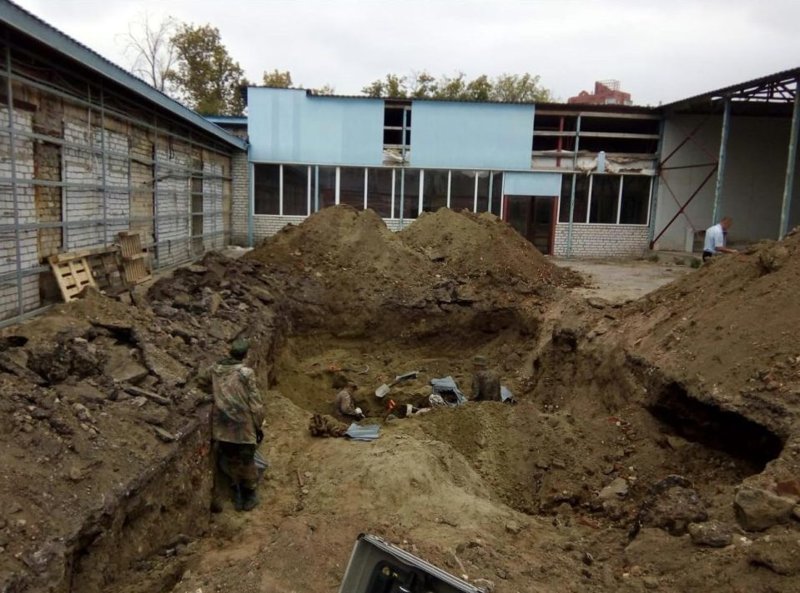 В Волгограде ремонтники нашли массовое немецкое захоронение В Волгограде ремонтники нашли массовое немецкое захоронение война и мир