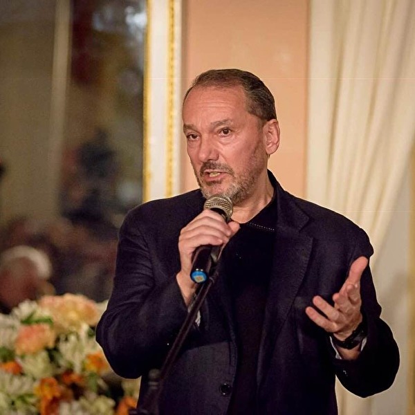 «Пелена начинает спадать с глаз» «Пелена начинает спадать с глаз» власть