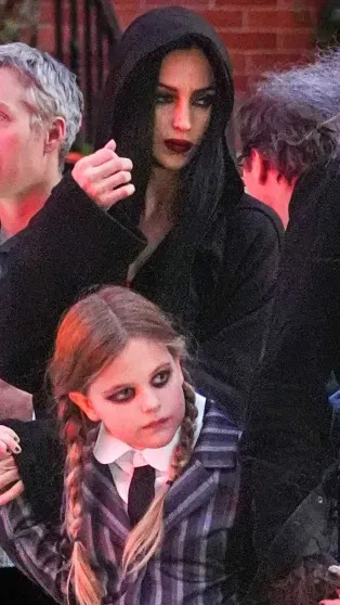 Ирина Шейк с дочерью