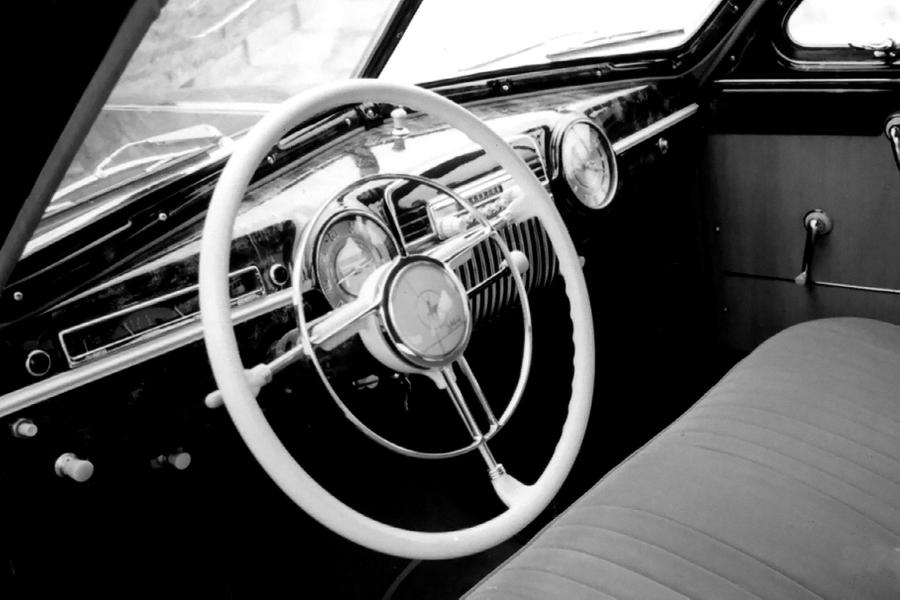 История автомобиля ЗИМ: символ советской роскоши ГАЗ12, седана, более, широко, время, «Победы», всего, кузов, между, автомобиль, машин, модификация, будущего, «шестерка», когда, автомобиля, такси, появилась, выпуск, петли