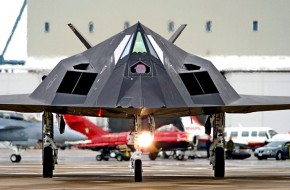 «Простите, мы не знали, что он невидимый»: как сербы сбили F-117 «Простите, мы не знали, что он невидимый»: как сербы сбили F-117 новости,события, политика