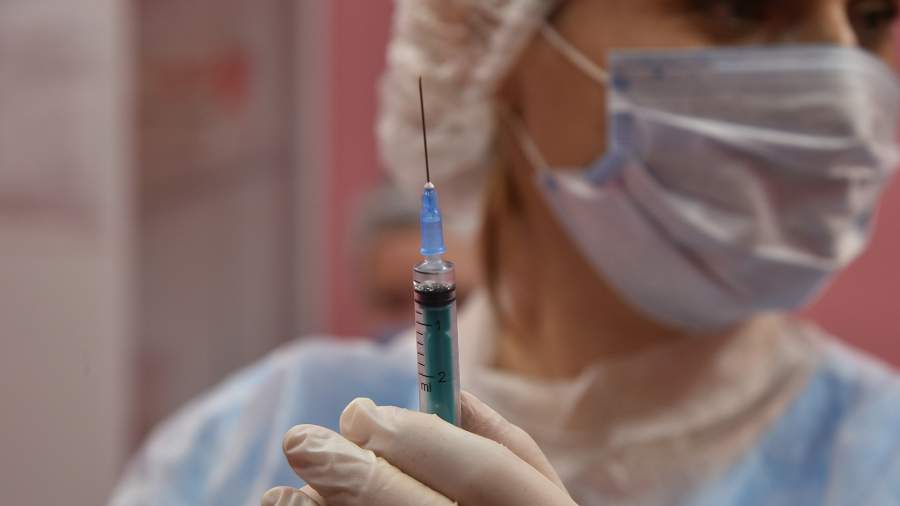 Накололи: AstraZeneca заявила об отзыве своей вакцины от COVID-19