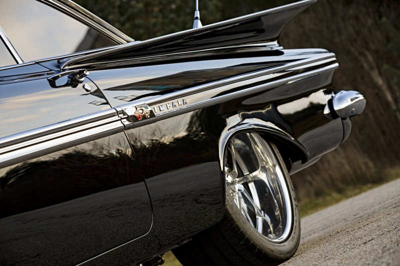 Потрясающий Chevrolet Impala 1959 с 6.2-литровым V8 под капотом chevrolet, импала, олдтаймер, тюнинг