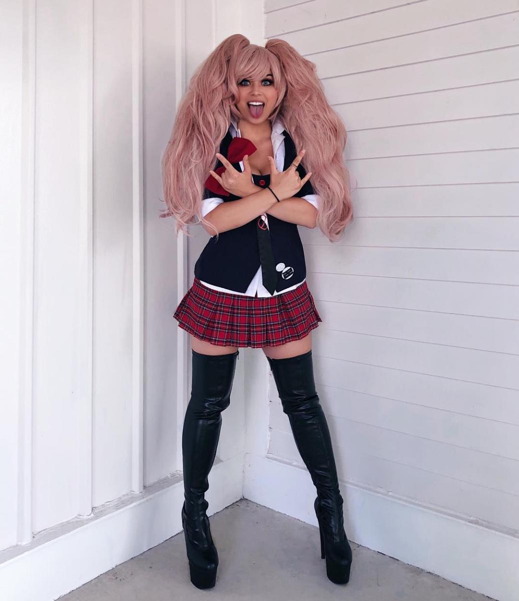 Потрясающая подборка забавного, странного и очень милого Косплея от Beebinch, AKA Mira Игры