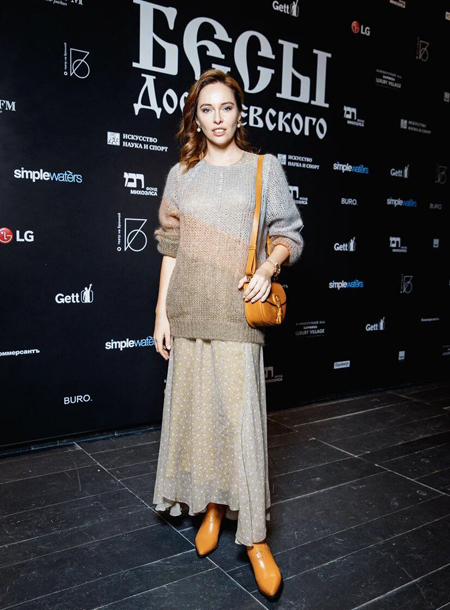 Анна Седокова и Янис Тимма, Екатерина Варнава и другие на премьере спектакля Константина Богомолова "Бесы Достоевского" Анна Седокова и Янис Тимма, Екатерина Варнава и другие на премьере спектакля Константина Богомолова "Бесы Достоевского" Звезды,Новости о звездах