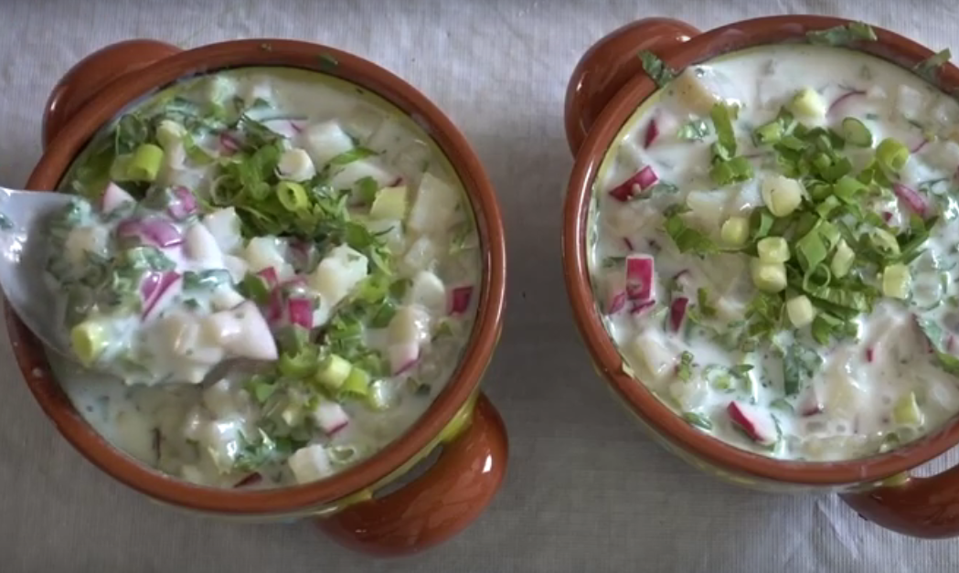 Простой холодный летний суп