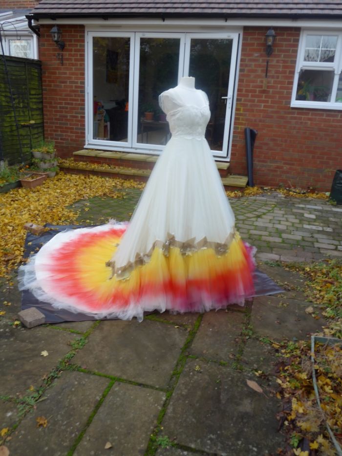 We Spent 61 Hours To Create This Incredible Dipdye Wedding Dress