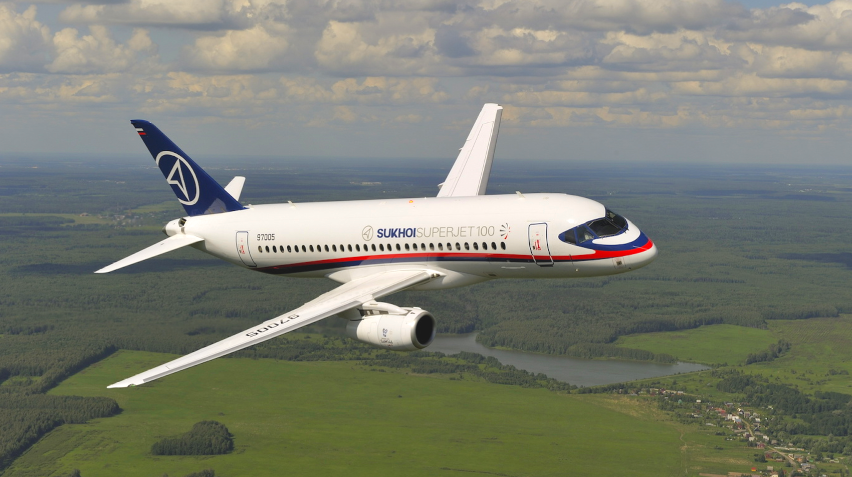 Пока Украина стоит на месте, Россия делает ставку на развитие авиации sukhoi superjet-100,Авиация,Россия,Украина,Экономика,Россия