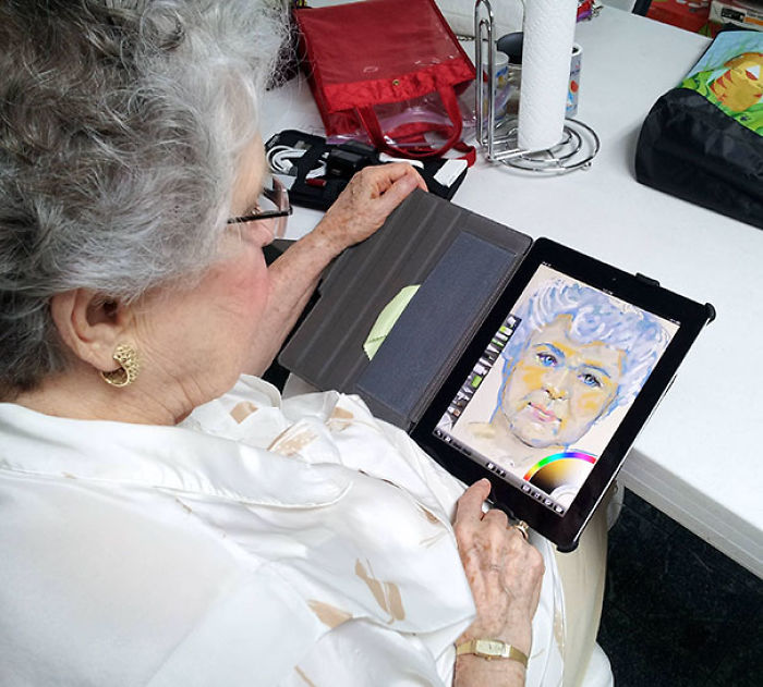 Bought My Grandma An iPad. She's 84 And Never Had A Tablet, And Wanted It For 