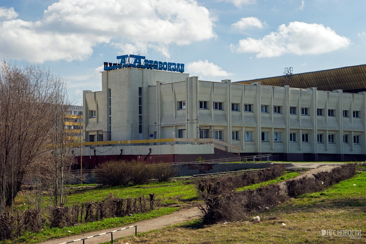 Кировск омск. Старый Кировск Иртыш Омск. Старый Кировск Омск 1980. Старый автовокзал Омск фото.