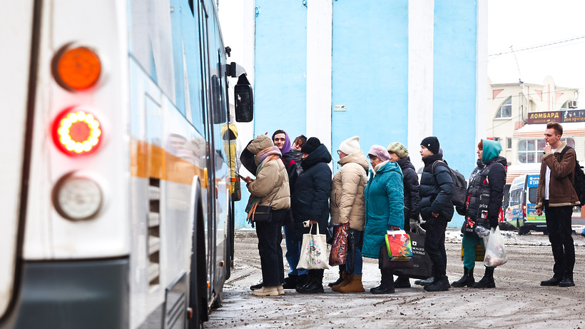 Школьники и студенты совершили более 13 млн поездок в автобусах «Мострансавто» с осени