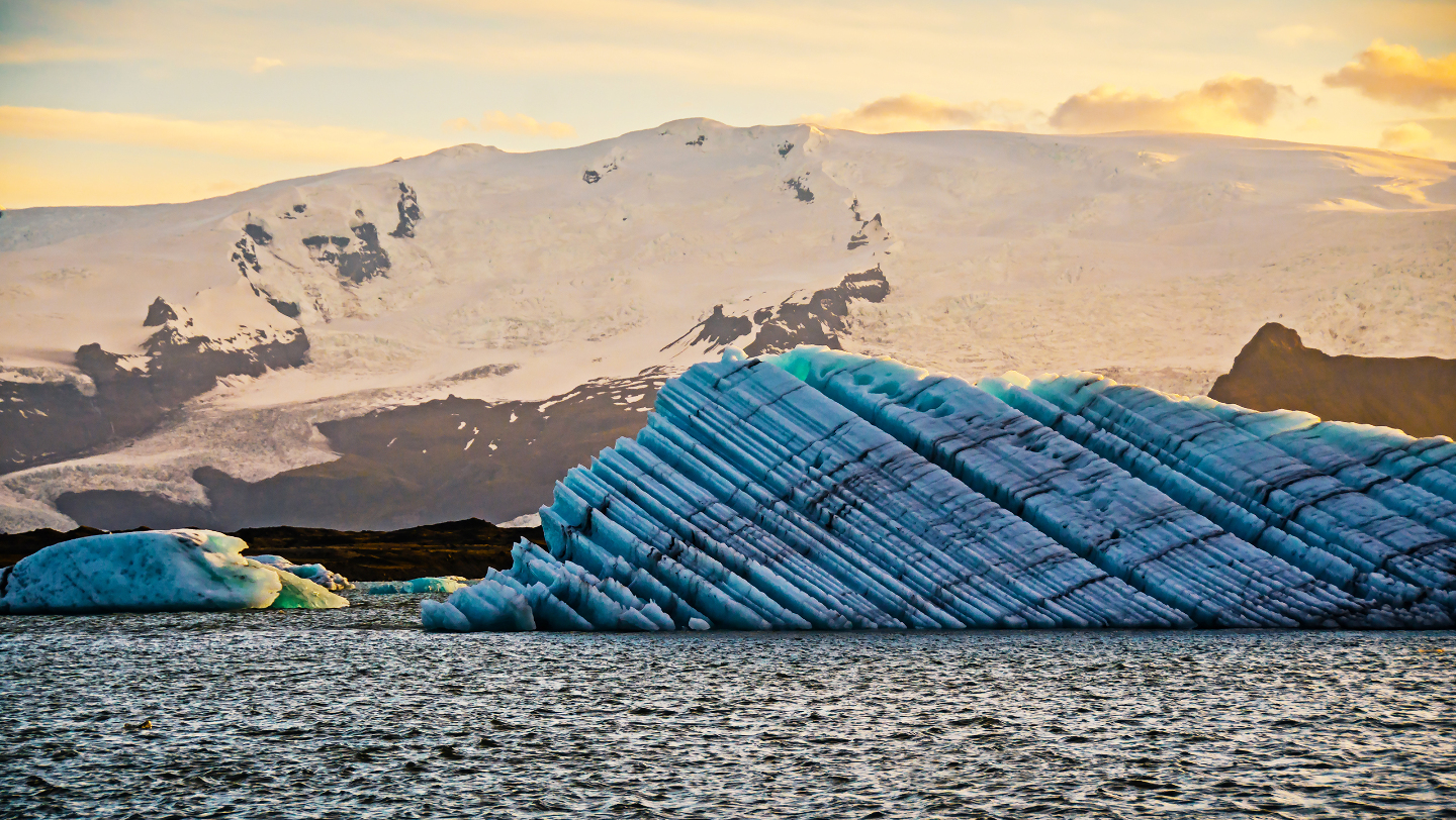 Полосатые айсберги