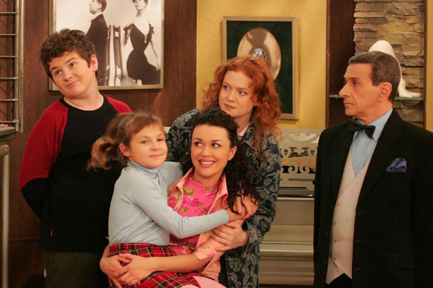 В каком районе жила няня Вика? Кроссворд по любимым сериалам 00-х прекрасная, героев, вспомнить, любимых, когда, сериалов, няня», происходило, вообще, после, невозможно, которого, осталсяПредлагаем, просмотра, запойного, Никакого, персонажей, Проверьте, проверить, память