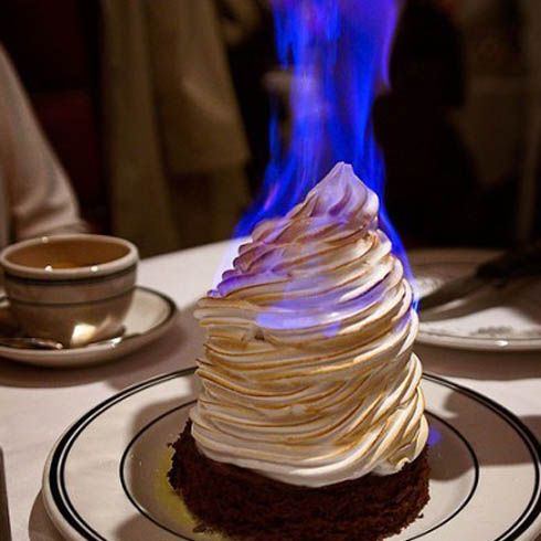 Огнеопасно! 12 обычных вещей, которые могут вызвать пожар безопасность жилища