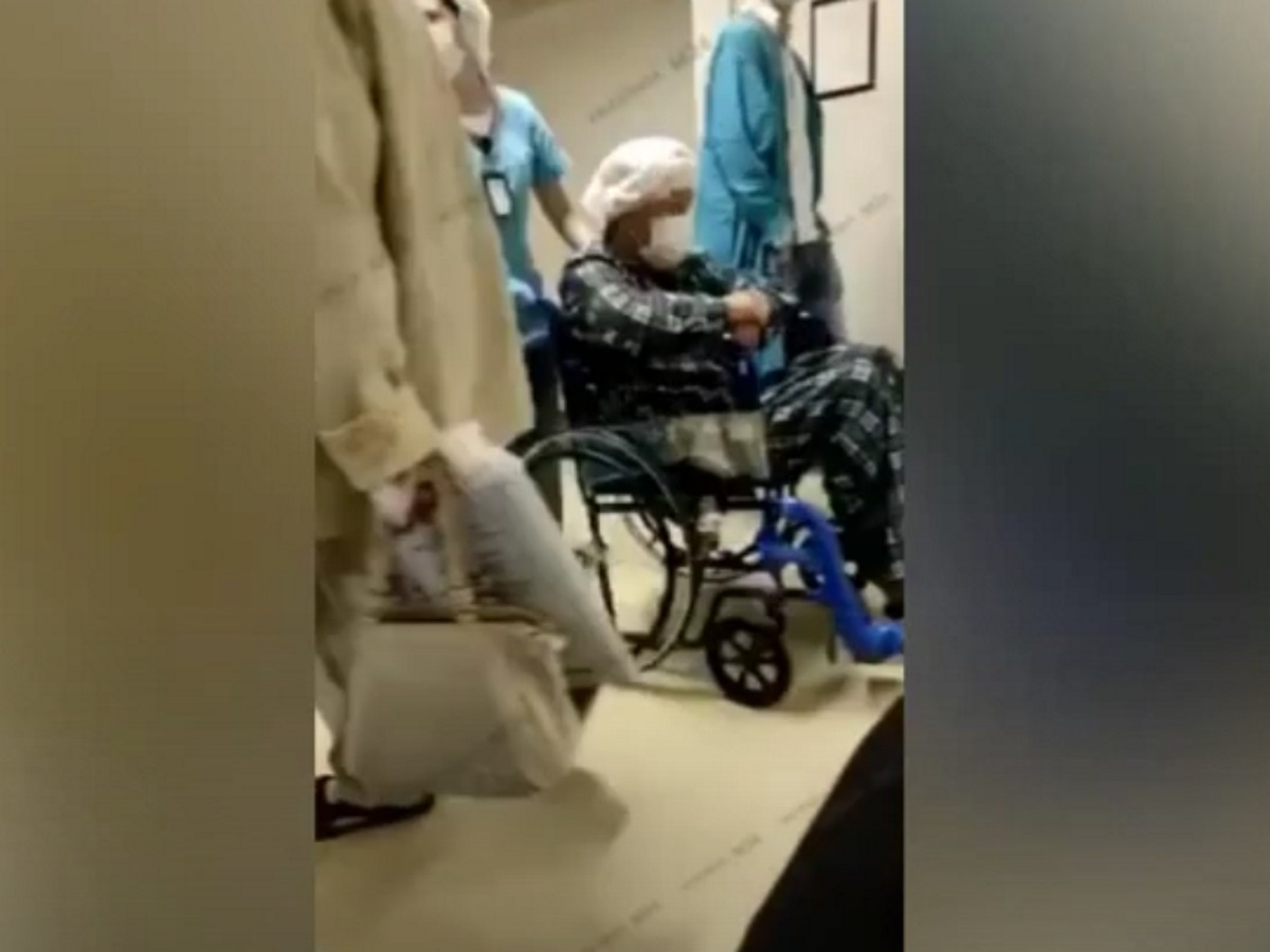 После инсульта Ефремов передвигается на инвалидном кресле