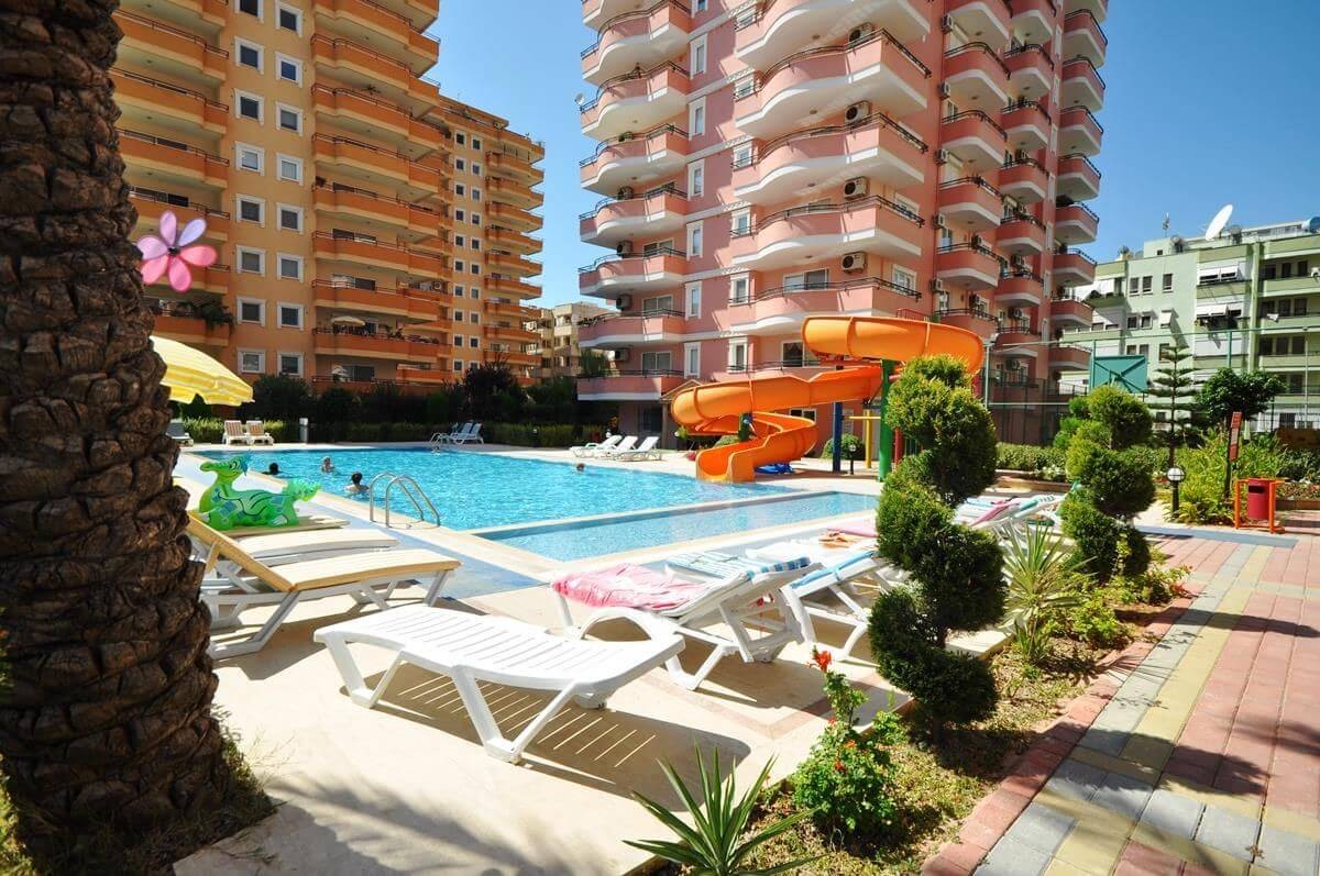 Квартира на первом этаже в Турции