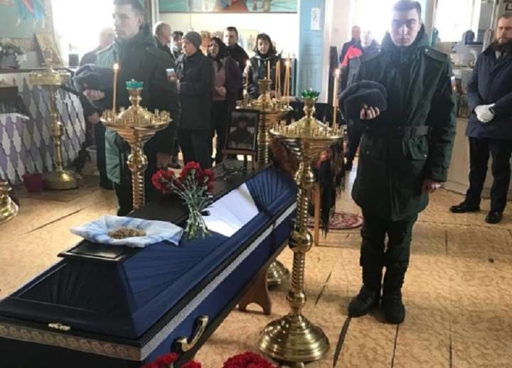 В Клинцах простились с погибшими в ходе СВО Виктором Куриловым и Александром Мищенко