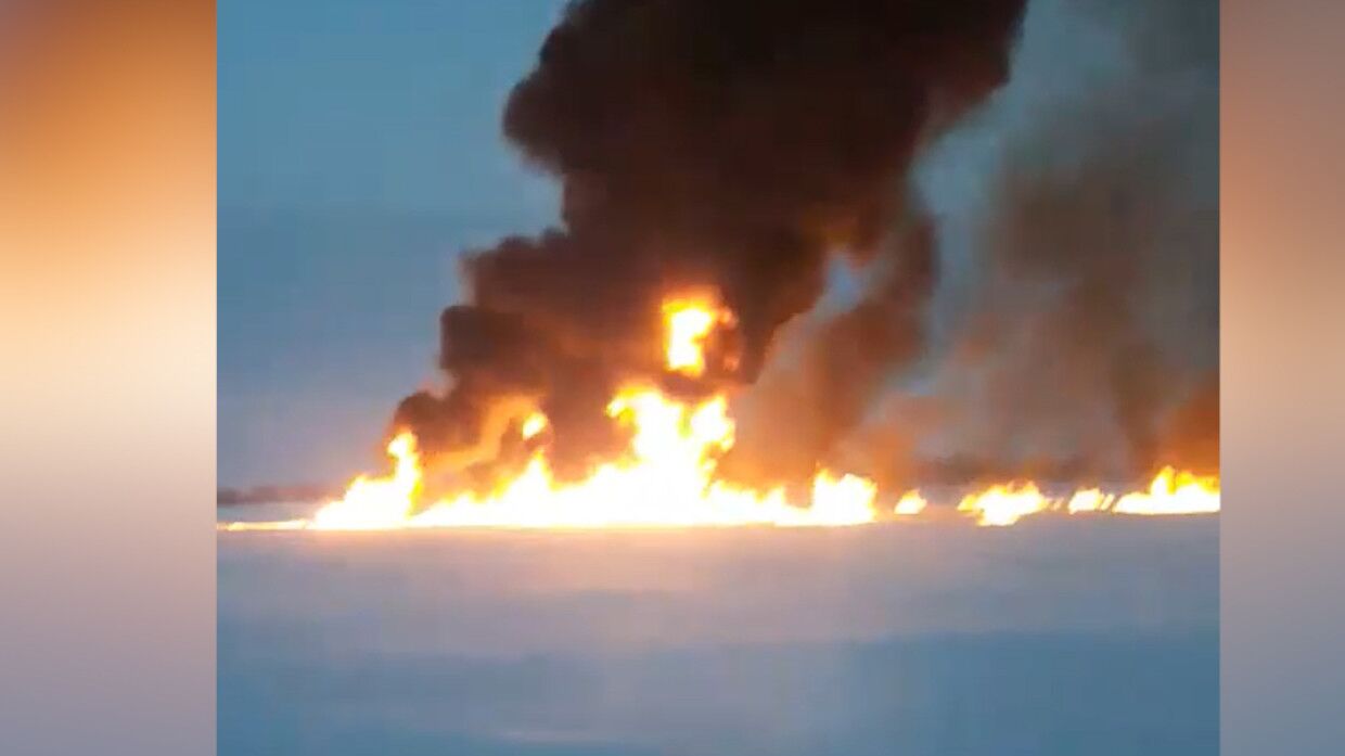 Пожар на газопроводе в хмао. Авария на нефтепроводе. Авария на СИБУРЕ. Пожар на газопроводе.
