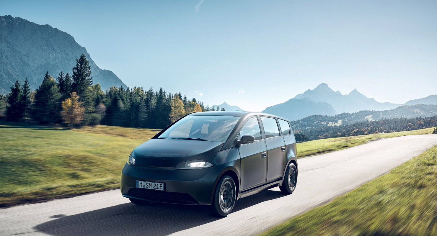 Народный электрокар Sono Sion с зарядкой от солнца модернизирован до начала выпуска