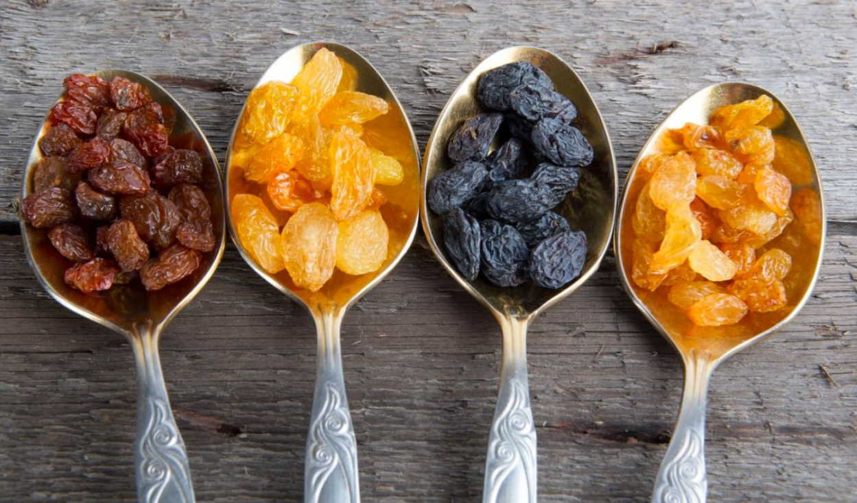 Изюм вместо дорогой косметики: маски от глубоких морщин и для красоты волос