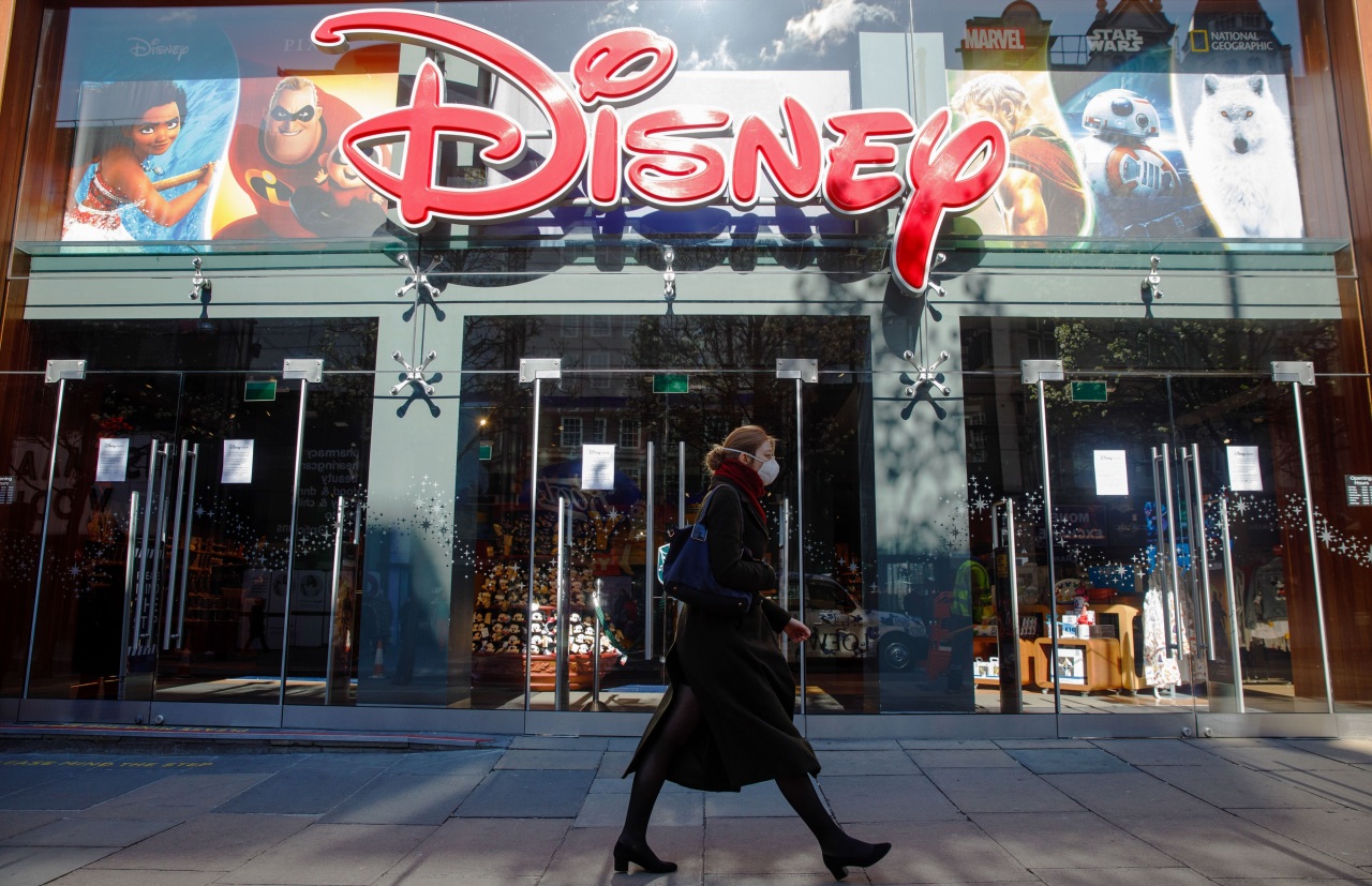 Walt Disney уволит 32 тыс. сотрудников в 2021 году