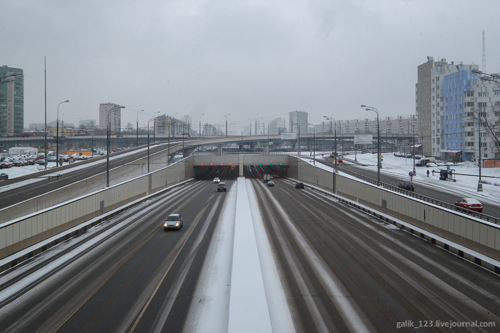 Дорога москвы автор. Видео дороги Москвы. Накрученные дороги в Москве. Обстановкамна дорогах Москвы. Кузов после московских дорог.