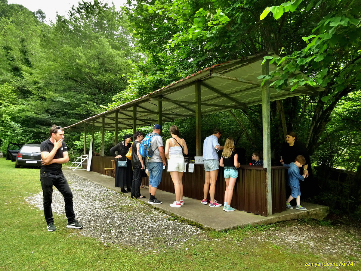 Восточная Абхазия. Пещера Абрскила. Первая часть пути 