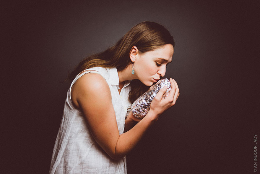 фотосессия с буррито вместо ребенка