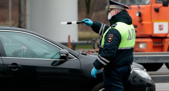 Когда сотрудники ГИБДД могут остановить и проверить автомобиль на дороге Когда сотрудники ГИБДД могут остановить и проверить автомобиль на дороге Автомобили