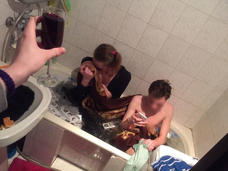 "Воспитание", "целомудрие" и "скромность": вся правда о студенческих вечеринках вечеринки, прикол, тусовки, юмор