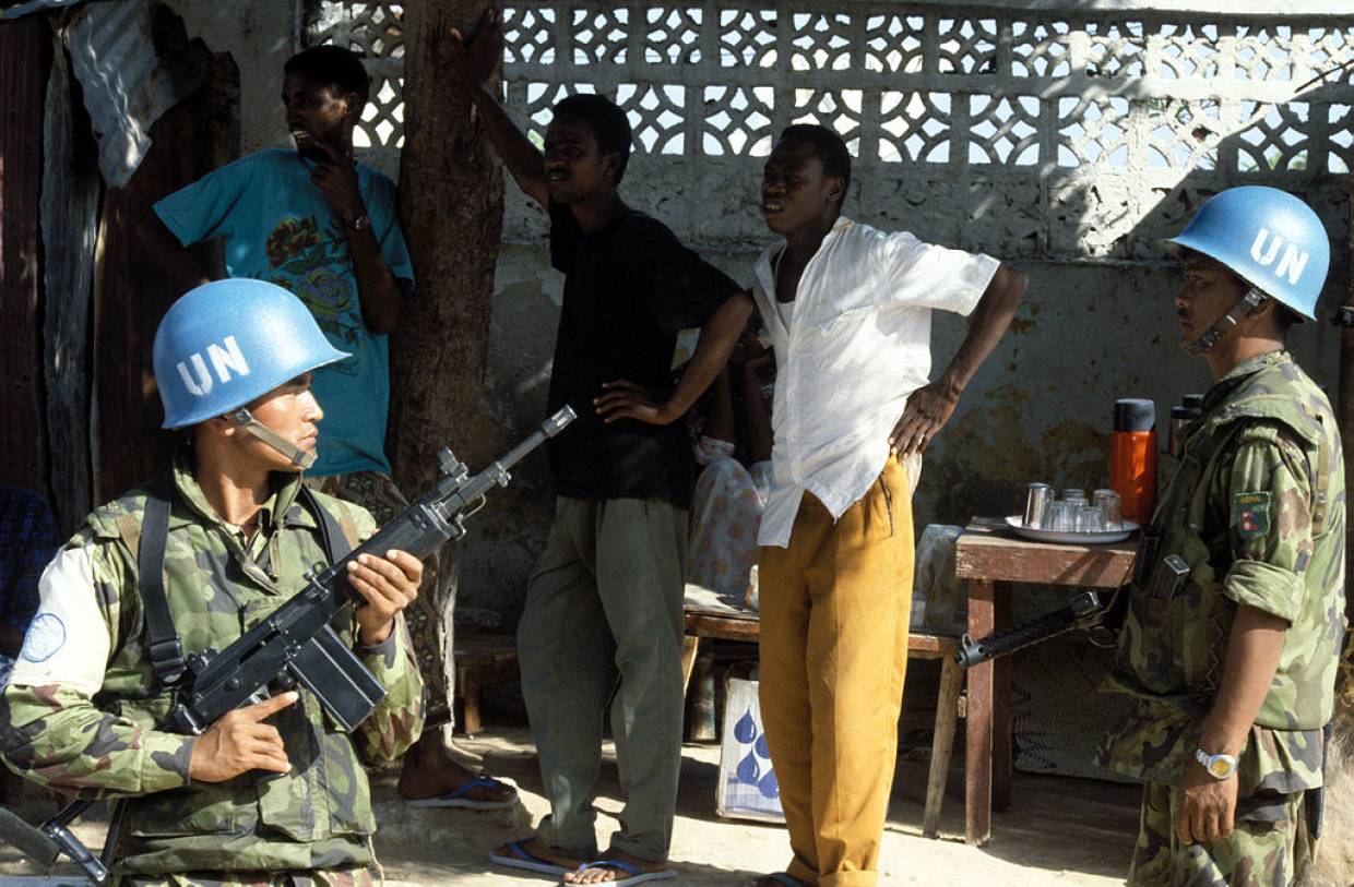 Жители ЦАР потребовали немедленного вывода миротворцев ООН за попытку захвата резиденции Туадера