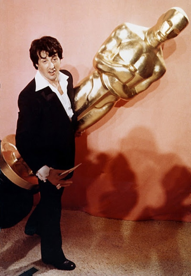 Сильвестр Сталоне на церемонии вручения Оскара в 1977 году. СССР, авто, девушки, история, факты, юмор