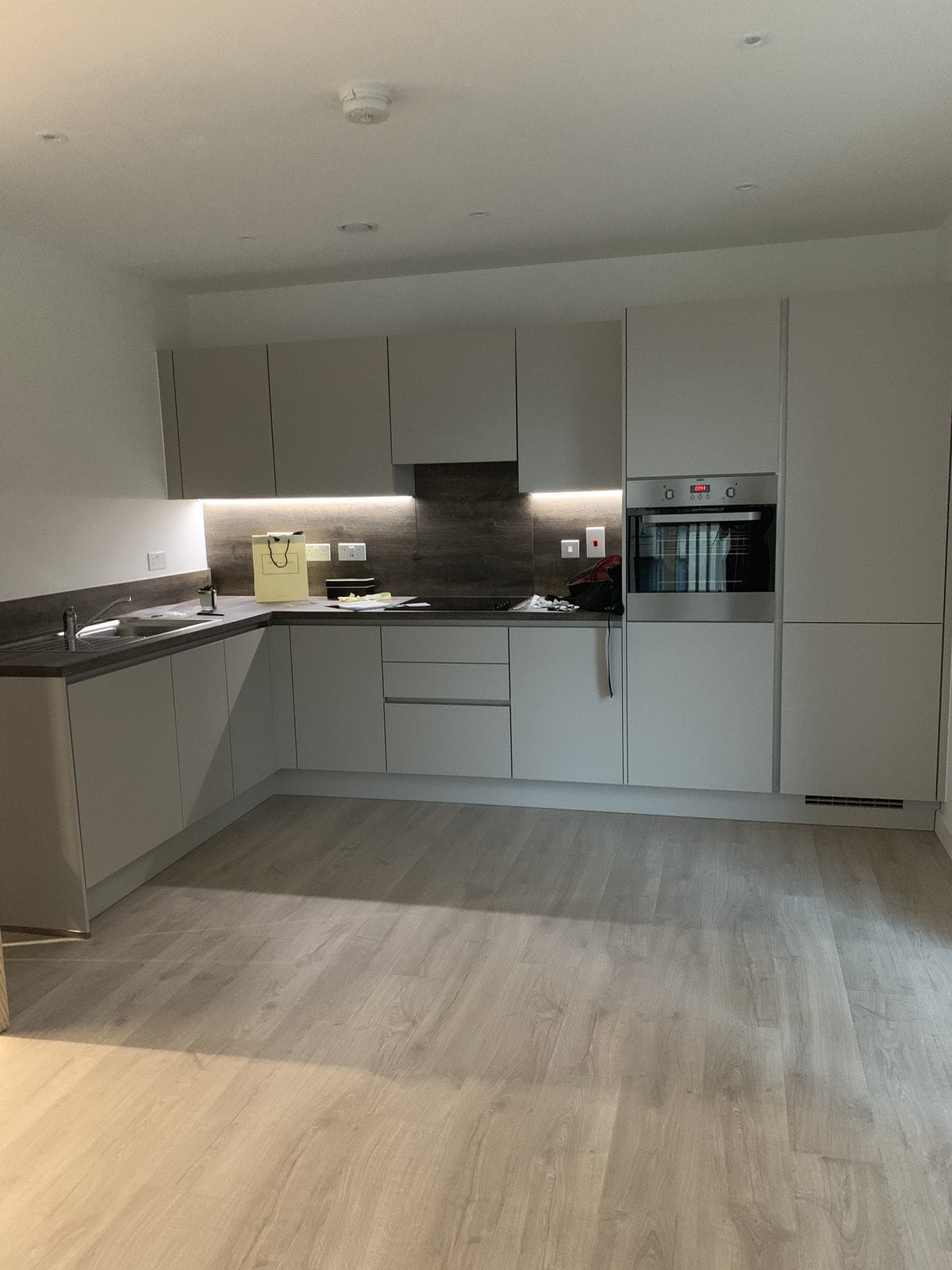 Девушка сделала ремонт как с картинки в Инстаграме, преобразив дом. И это чистое вдохновение Девушка сделала ремонт как с картинки в Инстаграме, преобразив дом. И это чистое вдохновение домашний очаг,,интерьер,рукоделие,своими руками,сделай сам,умелые руки