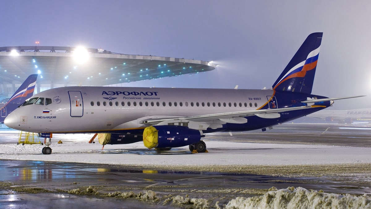 Российский авиалайнер Superjet-100<br>