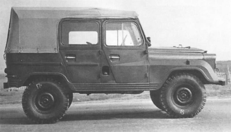 «Надежность опытных образцов низкая»: УАЗ-469 пробивает дорогу в серию оружие