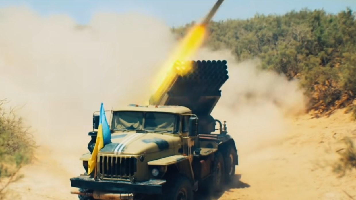 «Резня масштабов Тарантино»: как фильм о Донбассе «Солнцепек» вывел из себя украинские СМИ «Резня масштабов Тарантино»: как фильм о Донбассе «Солнцепек» вывел из себя украинские СМИ Общество