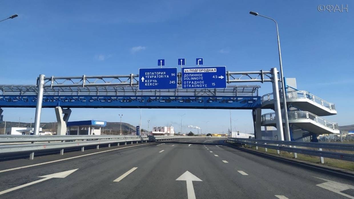 Почти 30 миллионов россиян хотели бы жить и работать в Крыму Общество