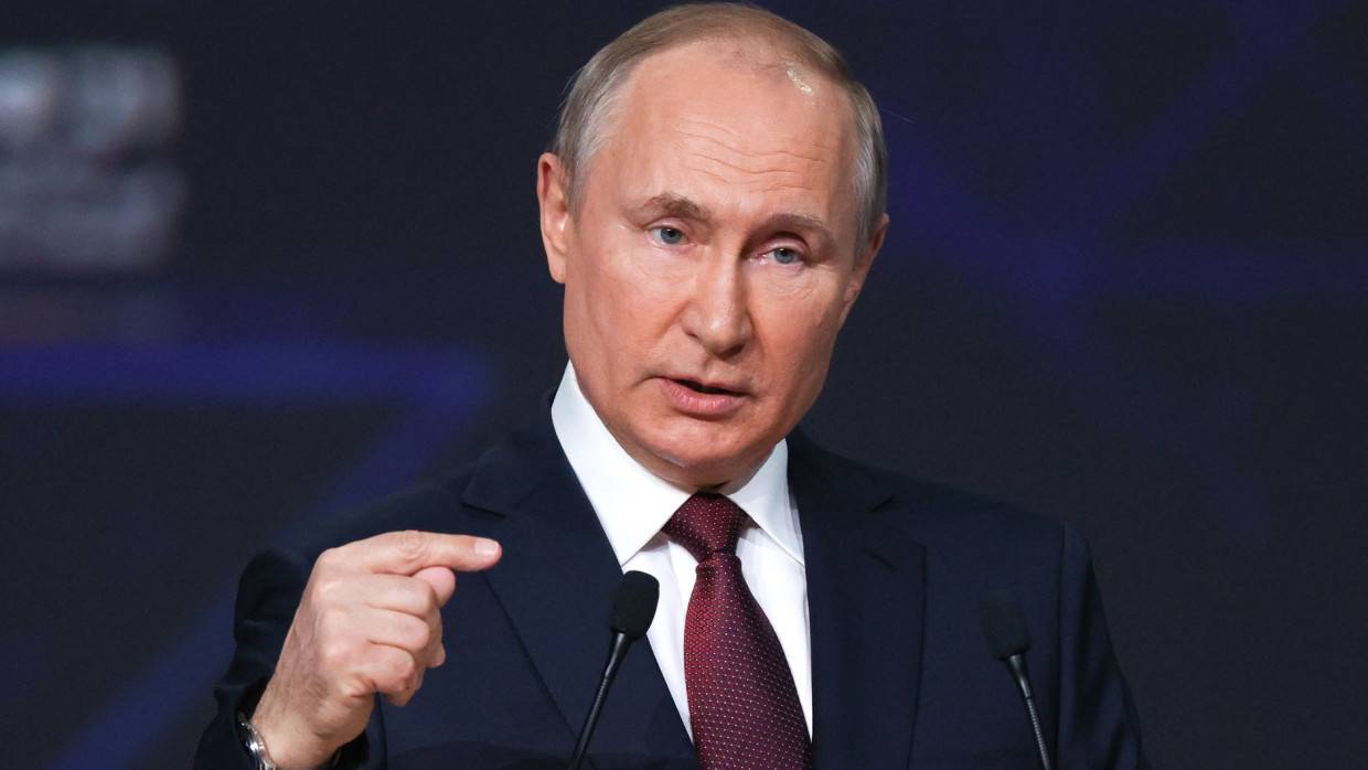 Владимир Путин в ближайшие дни станет участником трех международных саммитов