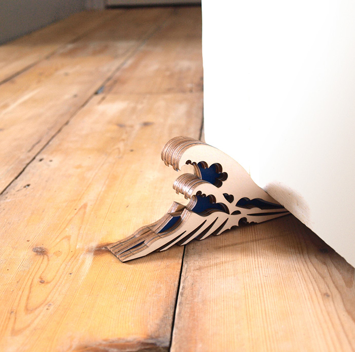 креативные стопоры для дверей