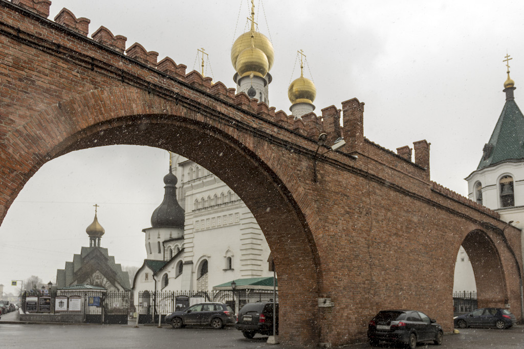 Ворота около Федоровского собора СПБ