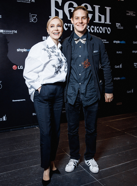 Анна Седокова и Янис Тимма, Екатерина Варнава и другие на премьере спектакля Константина Богомолова "Бесы Достоевского" Анна Седокова и Янис Тимма, Екатерина Варнава и другие на премьере спектакля Константина Богомолова "Бесы Достоевского" Звезды,Новости о звездах